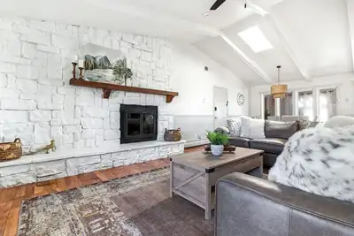 Image de Private gated estate home, close to Tramway and Sandia Peak tram