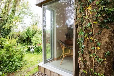 Image de A gorgeous hideaway perfect for two, close to the coast
