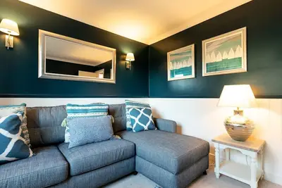 Image de A gorgeous family home in the heart of Newport, within walking distance of the beach