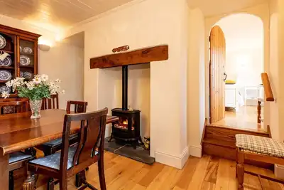 Image de A lovely family home with great views of the estuary