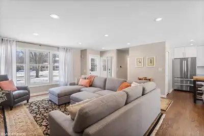 Image de Beautifully Rehabbed 3 Bedroom Home - All New!