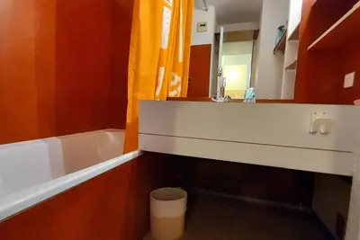 Image de À 50m des pistes de ski, 4ème étage, vue bâtiment, balcon, télévision, casier à ski, 27m², Valmorel