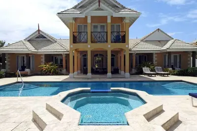 Image de \"Atlantique\" is a seaside space to be remembered!