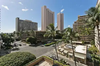 Image de Monthly- Discovery Bay 802 2 Bd Ocean Views / Newly Renovated / 2x Queen Beds+Sofa Bed