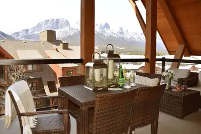 Image de Extraordinary Mountain Penthouse, Spectacular Views, Pool & Hot Tub, Park Pass