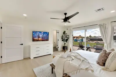 Luxury 5 bedroom/ 5 bath with brand New Pickleball & Basketball Court!