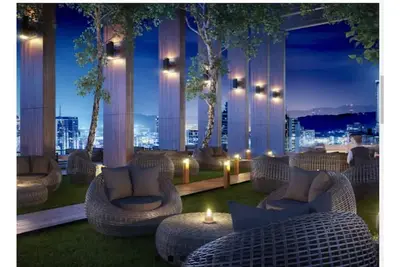 Beautiful 2/1 Luxury Condo