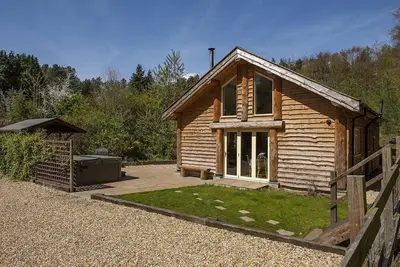 Image de Secluded, rural retreat for 6 nestled in Sherwood Forest, with hot tub