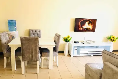 Image de Cozy 2bd Apartment in a serene environment