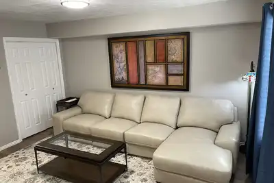 Image de Wonderful Private Renovated Townhome 2 bed & 2 bath
