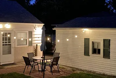 Image de Whole House with big back yard and comfy beds!