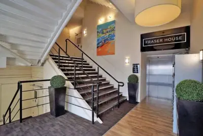 Image de Aberdeen stay central 2-bedrooms Apt-No Party