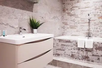 Image de Immaculate 1 Bed Apartment Leeds chapel allerton