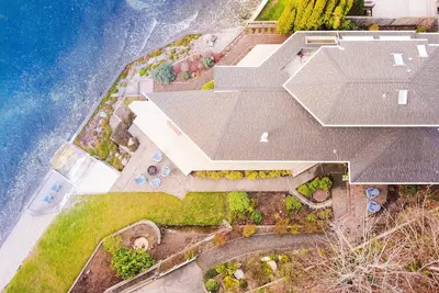 Image de Comfy & Cozy 3 Bedrooms on Belfair Waterfront