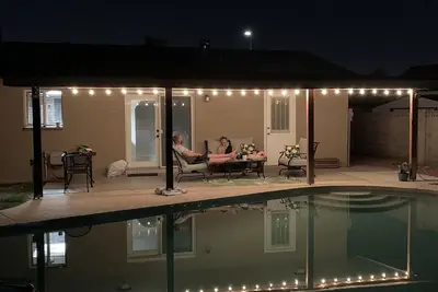 Image de Modern Tempe home centrally located