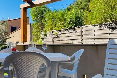 Image de Charmante Maison à 50m de la Plage avec Terrasse - 5 Couchages à Lumio