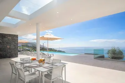 Image de Spacious premium villa in Calheta | Ocean Panorama