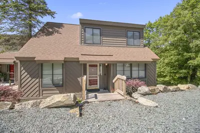 Image de Walk To Slopes! End Unit Townhouse! Kid Friendly!