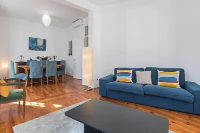 Image de Peaceful Living - Heart of the City by LovelyStay