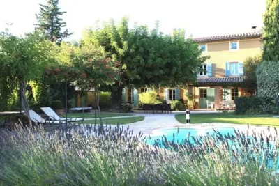 Image de Mas provençal avec piscine chauffée au pied du Mont Ventoux, Beaumes-de-Venise