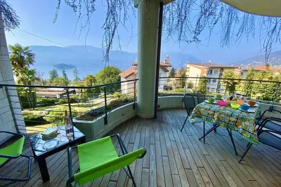 Image de Emma apartment with terrace lake view in Verbania