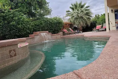 Bikini & Martini on Palm Meadows Dr. Vacation home w/pool and spa