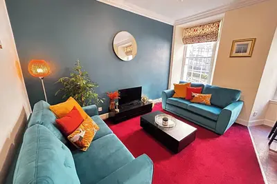 Image de Economical 2 bedroom property just off the famous Royal Mile