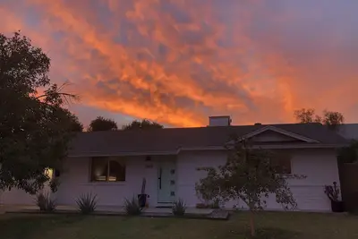 Image de Modern Tempe home close to Asu - Perfect last minute Super Bowl rental