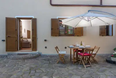 Image de Bel appartement pour 4 personnes avec Wifi, climatisation, Tv, terrasse et animaux admis