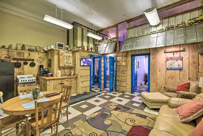 Image de Unique Atv Apartment in Remodeled Schoolhouse
