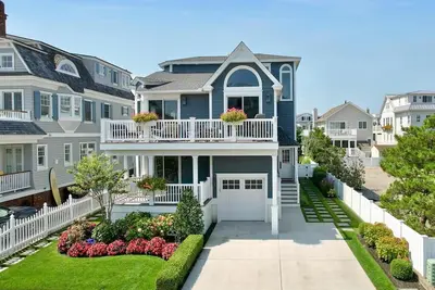 Image de 3rd from Beach, Amazing house, Ample space & Pool