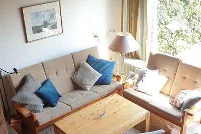 Image de Cozy cottage with fireplace, walking distance from the beach.