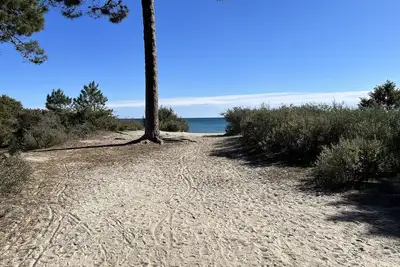 Image de Bel appartement à 5 km des plages et près de toute les commodités