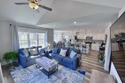 Image de Cheerful 4 bedroom w/ game room, gym and free parking