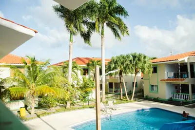 Image de Relaxing and beautiful condo with pool - 5 min from the beach!