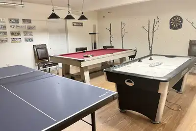 Image de Cozy Family Friendly Lodge, 2 Games Rooms, Hot Tub, Ev Charger