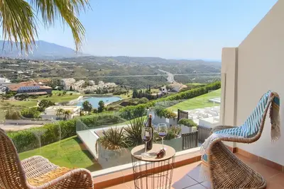 101 La Cala View, Golf, Jacuzzi, Sauna