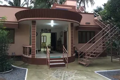 Image de FarmStay near Pollachi amidst Coconut Trees with River Access