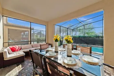 Image de Luxury Pool Villa Minutes to Disney Park