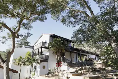Image de Montecito Hot Springs Ranch - ocean view estate on the Hot Springs hiking traill