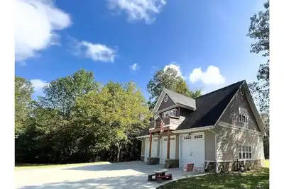 Image de Cozy Cottage - Lake Front - Ga Coldwater Retreat