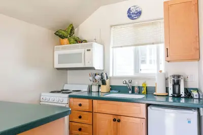 Image de Cottages on Monastery – A Downtown Sitka Retreat