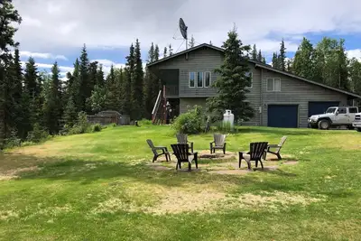 Image de Fishing Lodge on Alaska Salmon Stream