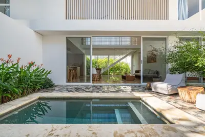 Image de Brand New 3 bedrooms Villa with pool 5 min to beach