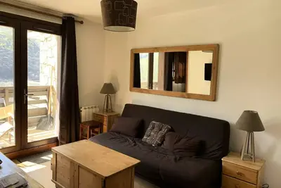 Image de Appartement chaleureux pour 4 personnes avec vue sur les pistes