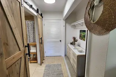 Image de Spacious 3 bd 2. 5 ba updated Poipu condo with luxury beds & amazing amenities