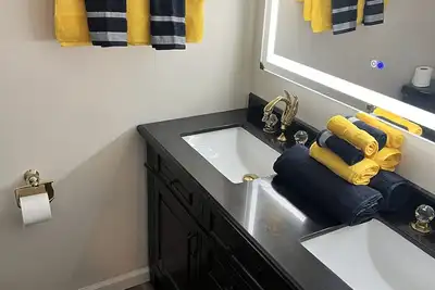 Image de Luxury property only 2. 1 miles from Augusta National Golf Course!