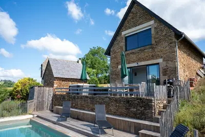 Image de Domaine de vacances avec piscine