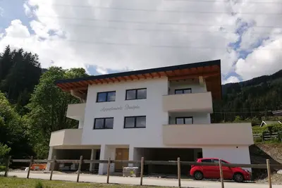 Image de Appartement luxueux Ă FĂĽgenberg avec sauna