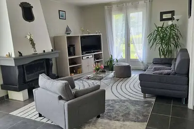 Image de Maison calme proche du centre de Guérande avec jardin, véranda et Wifi